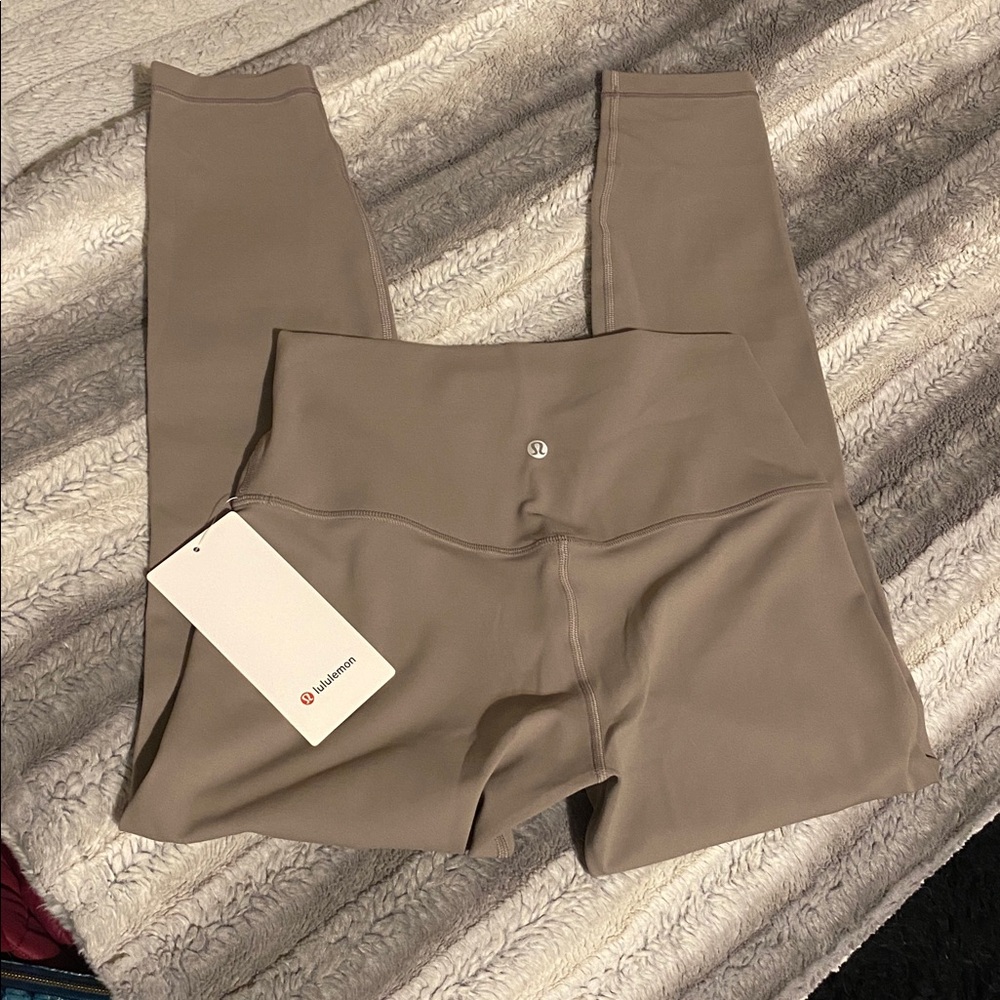 Align pant